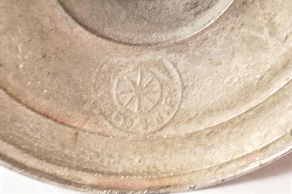 Miniaturbild: Alte Historismus Petroleumlampe mit Reflektor von Ditmar Wien