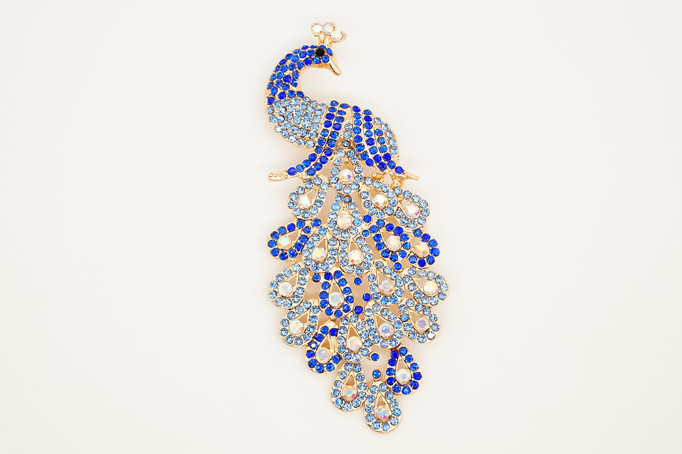 Miniaturbild: Pfau mit geschliffenen Strass-Steinen - Brosche