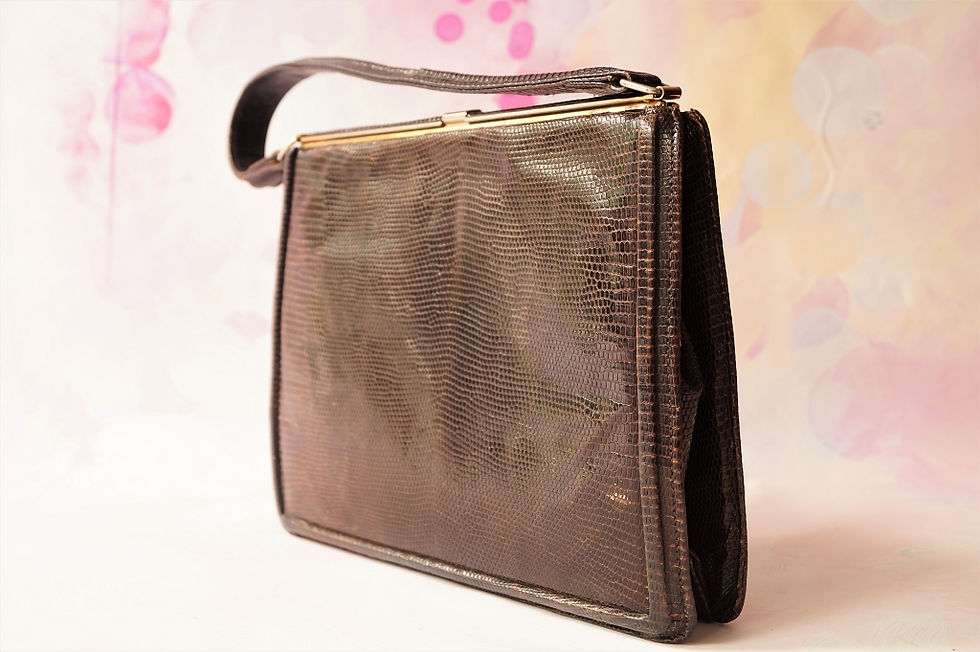 Miniaturbild: Hochwertige Vintage-Tasche im eleganten Design