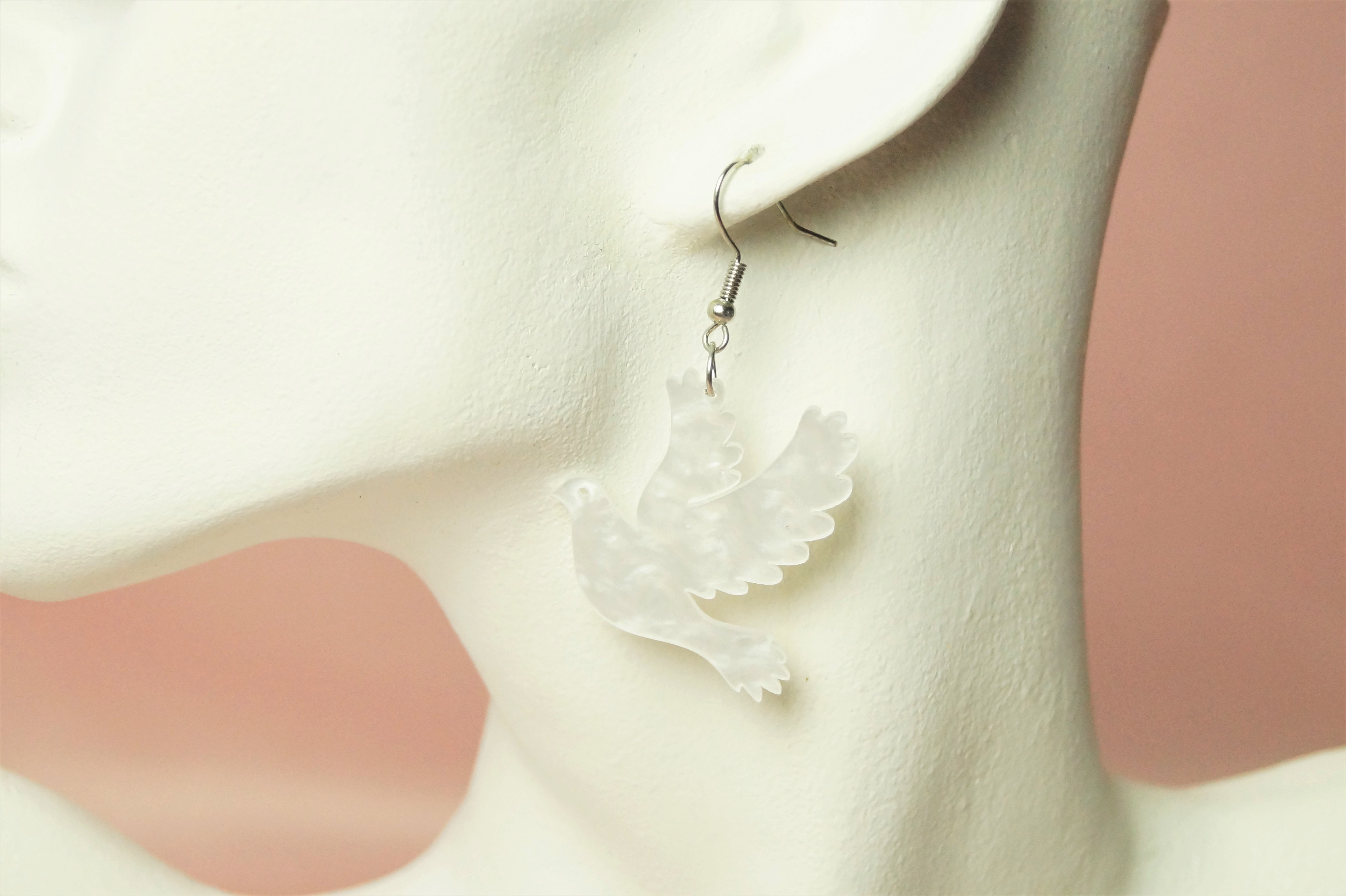 Taube  – Ohrringe aus leichtem Acryl