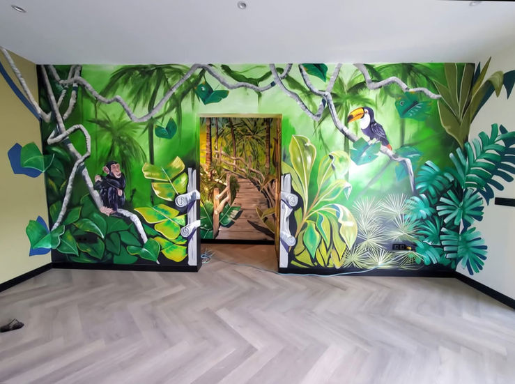 Customized mural with jungle vibes and animals