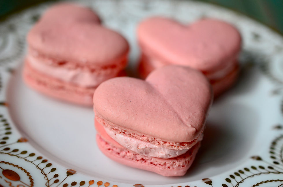 Valentine macarons