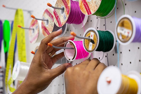 Hand Spool2.jpg