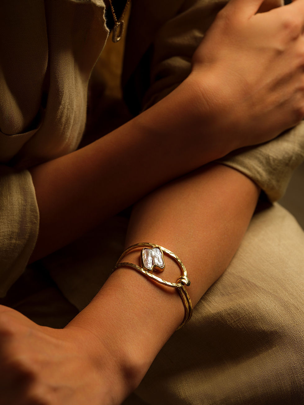 Küçük resim: Demeter Pearl Bracelet