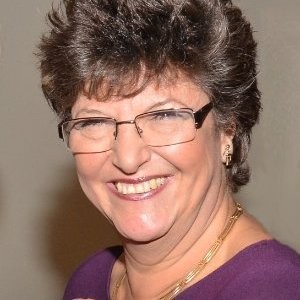 Associate Lecturer - Amanda