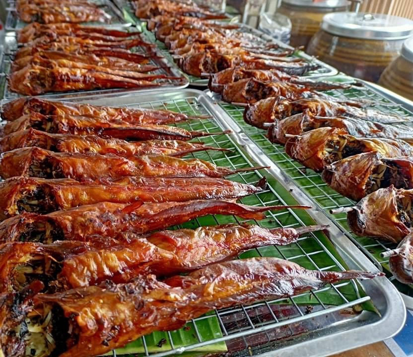 ภาพขนาดย่อ: ปลาดุกสมุนไพร อบโอ่งครัวนายช่าง5 ตัว 1 กก. (อบ800กรัม)