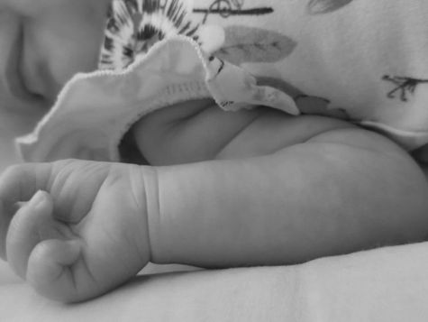 Maijā piedzimuši dvīņu puikas