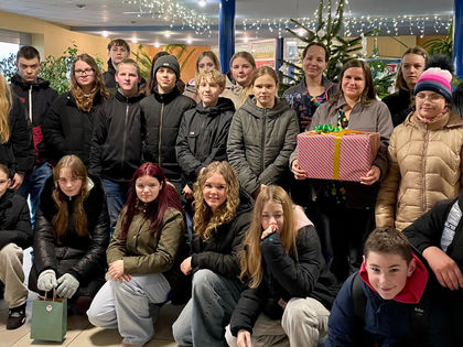 Ziemassvētku laikā iepriecina slimnīcā nonākušos bērnus
