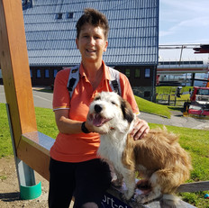 Wandern mit Frauchen.