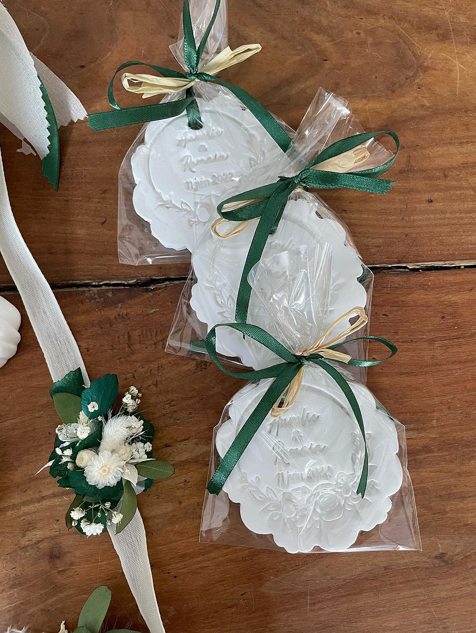 Miniature : Médaillons en argile