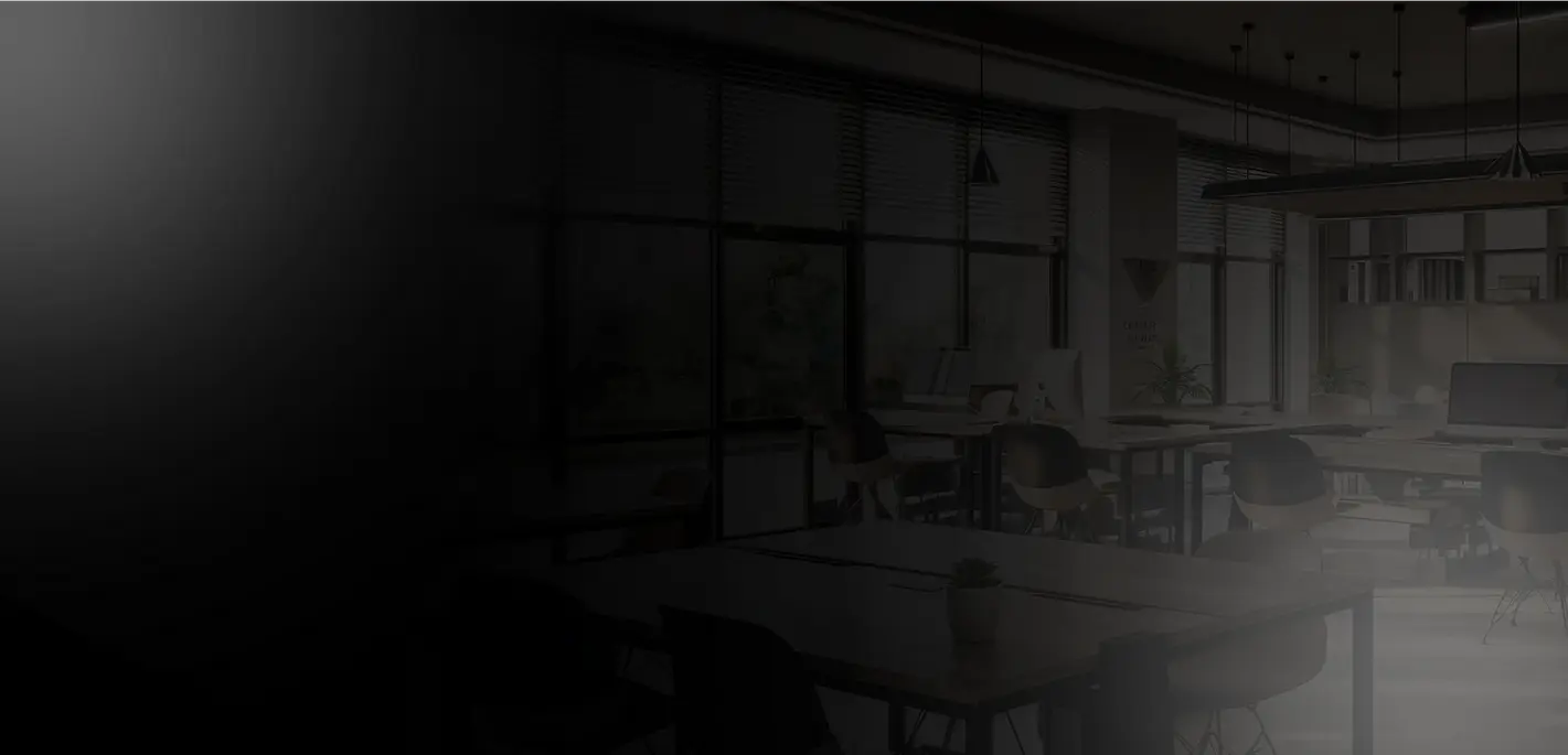 Escritório corporativo ao fundo do banner principal