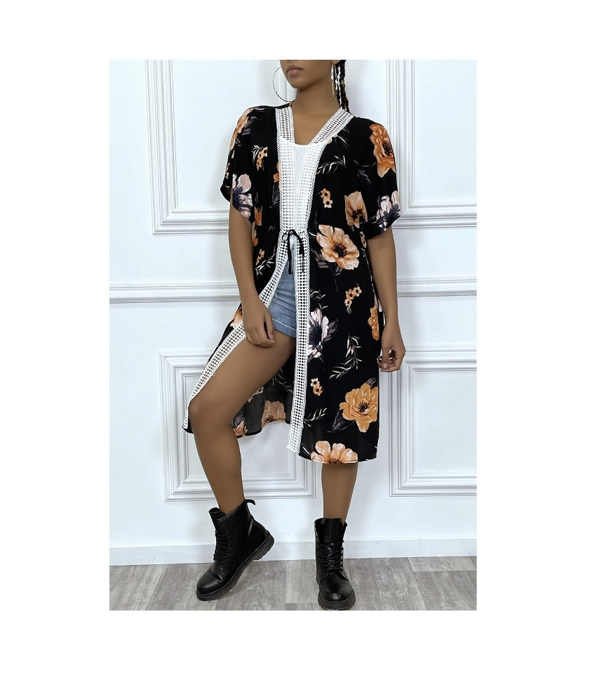 Kimono à motifs fleuri noir