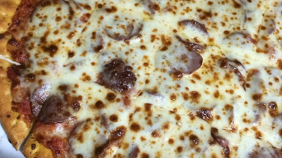 Hunter Beef Pizza