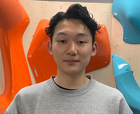 MADROCK アスリートの『笹原蓉翠』選手からドローンCS、ドローン2.0のレビューをしていただきました。ドローンCS最初は少し硬いが、2日3日ほどでとても柔らかくなり、登ってい