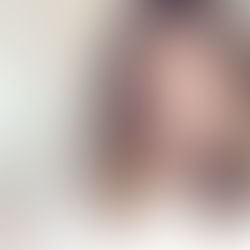 10 British YouTubers with Amazing Accents