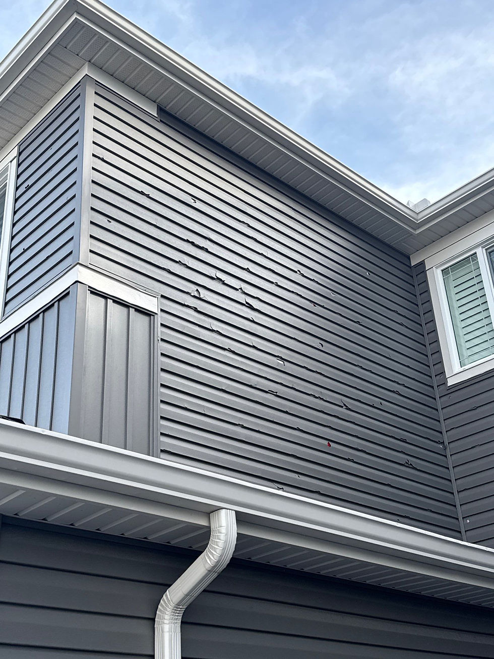 Calgary Vinyl Siding Repair