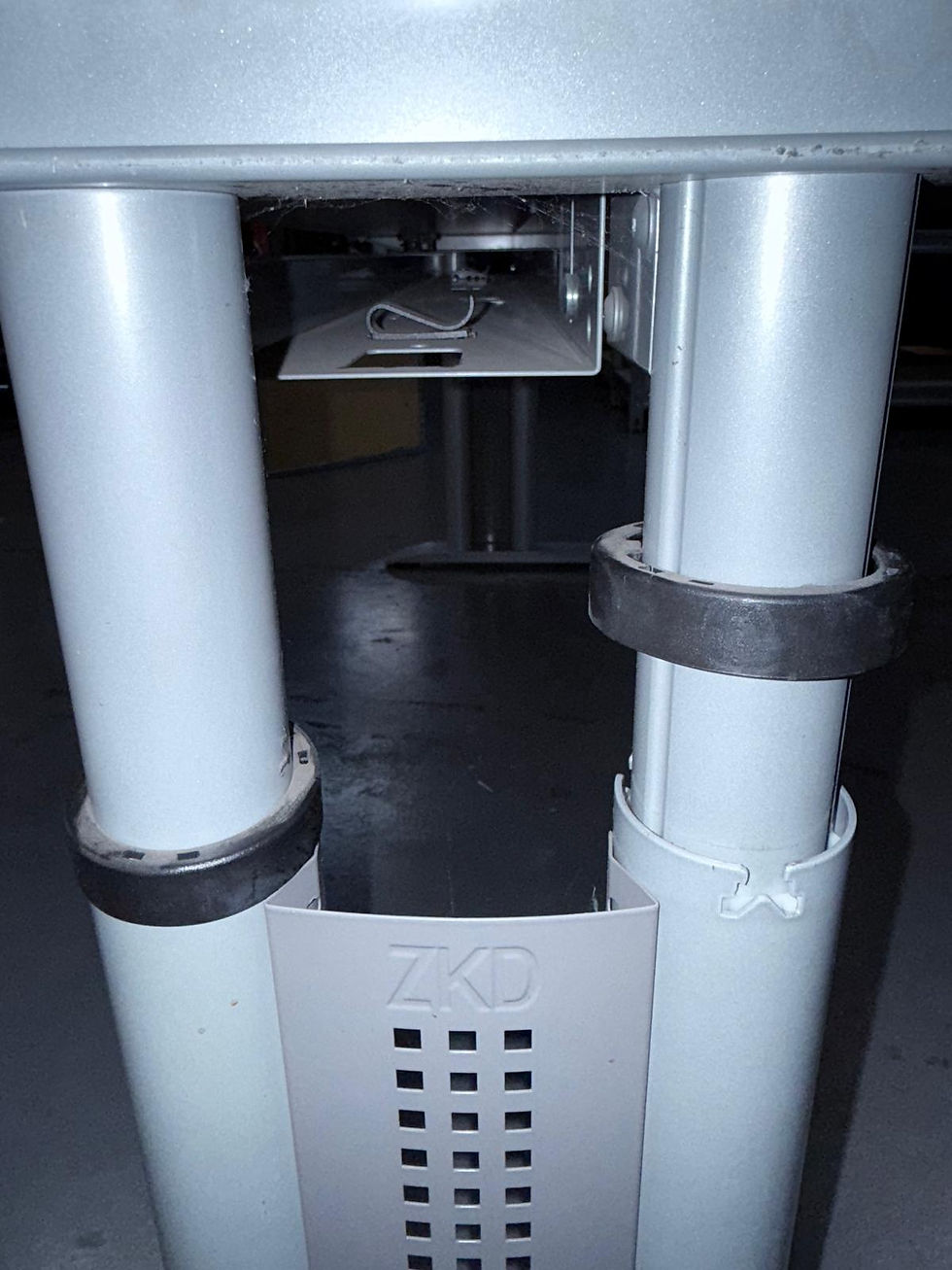 ZKD Schreibtisch, Freiformm BxTxH 1800 x 900 x 720 mm