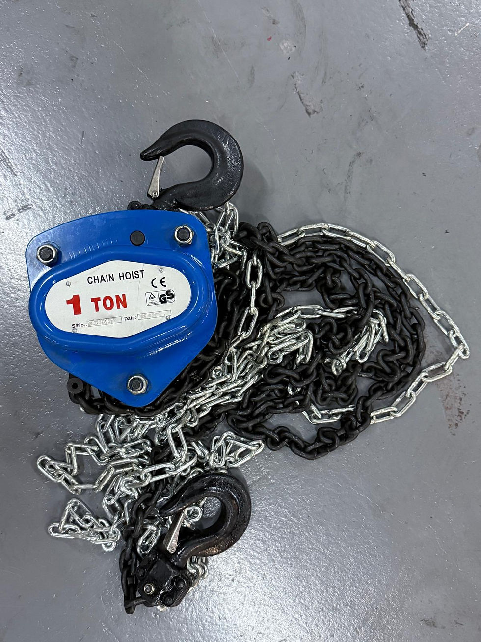 Handkettenzug KMZ1000, 1 t mit Last- und Handkette, inkl. Haken