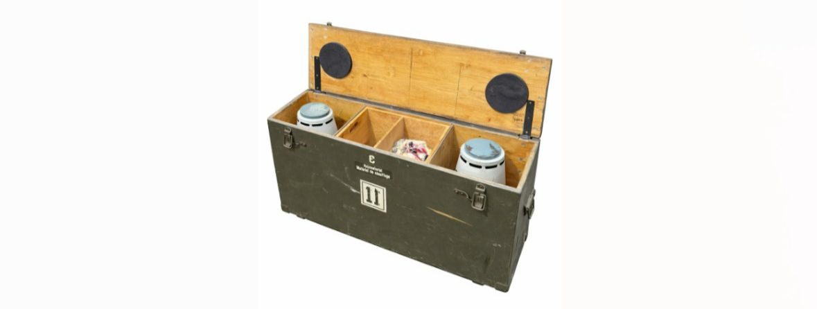 CH Militär-Transportkiste mit 2 x Heizstrahler, C, LIQ00031