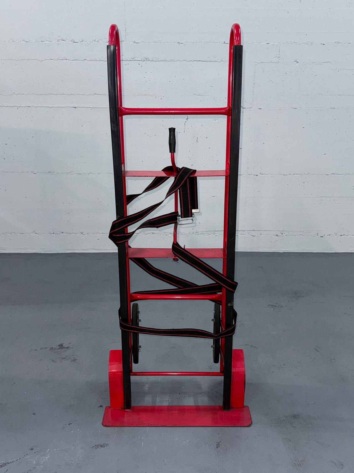 Professionelle Treppentransportkarre mit Spanngurt und Stahl-Ladeschaufel