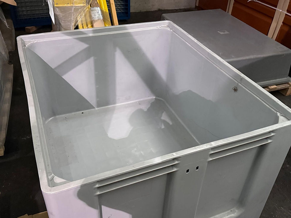Miniature : Industrie-Kunststoffbox mit Ablassstutzen, LIQ00105