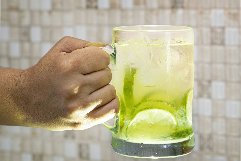 Caipirinha, coquetel que nasceu no interior de São Paulo