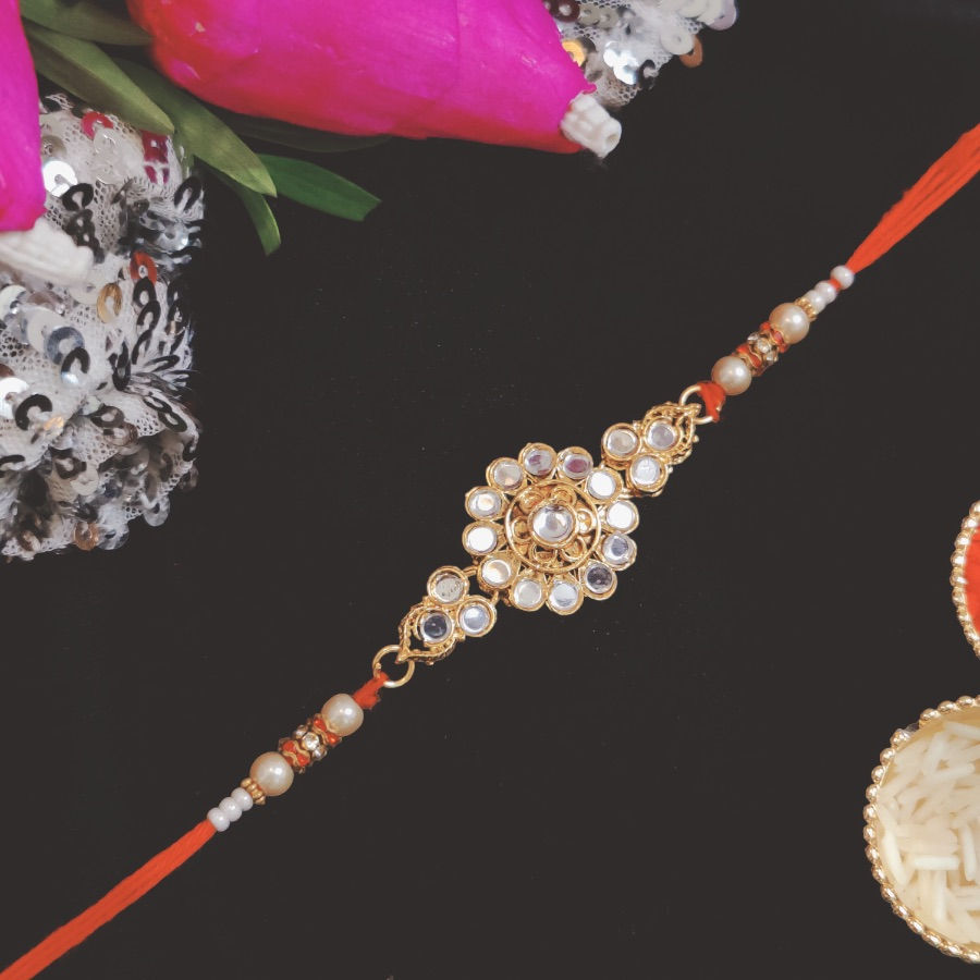 Premium Kundan Rakhi with Circle Design Pendant