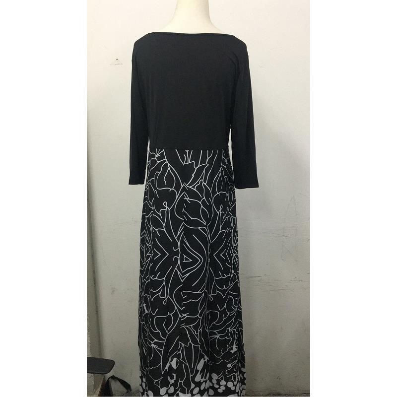 Thumbnail: Plus Size Black Casual Floral Printed Long Maxi Dress