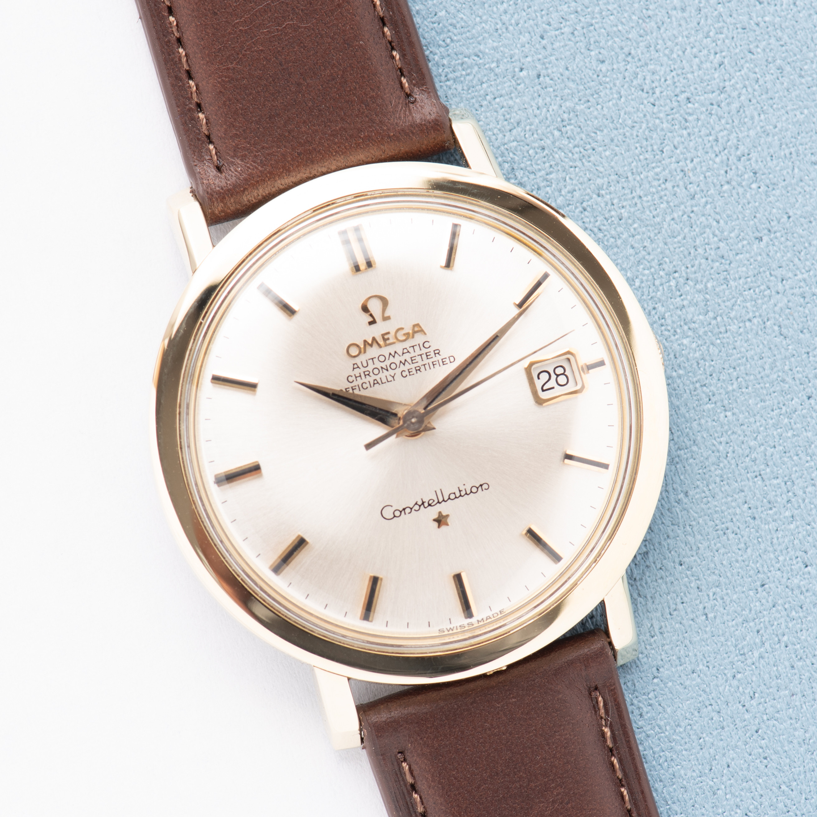 Zicht op Omega Constellation Auto Chronometer Gold Capped – Cal 561 – Ref. 168.004 – 1963