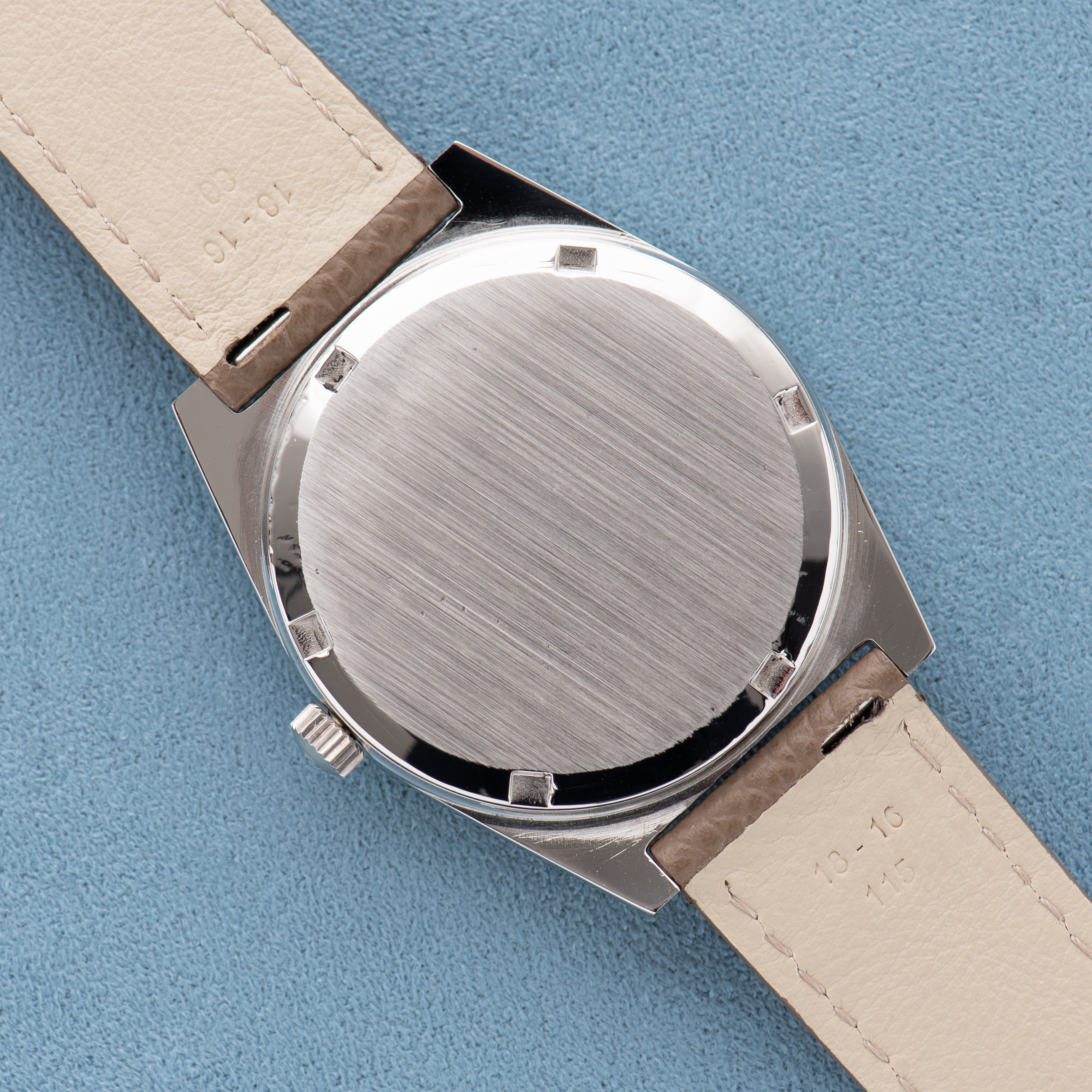 View of Omega Genève Date Silver dial Réf 136.0049 from 1972