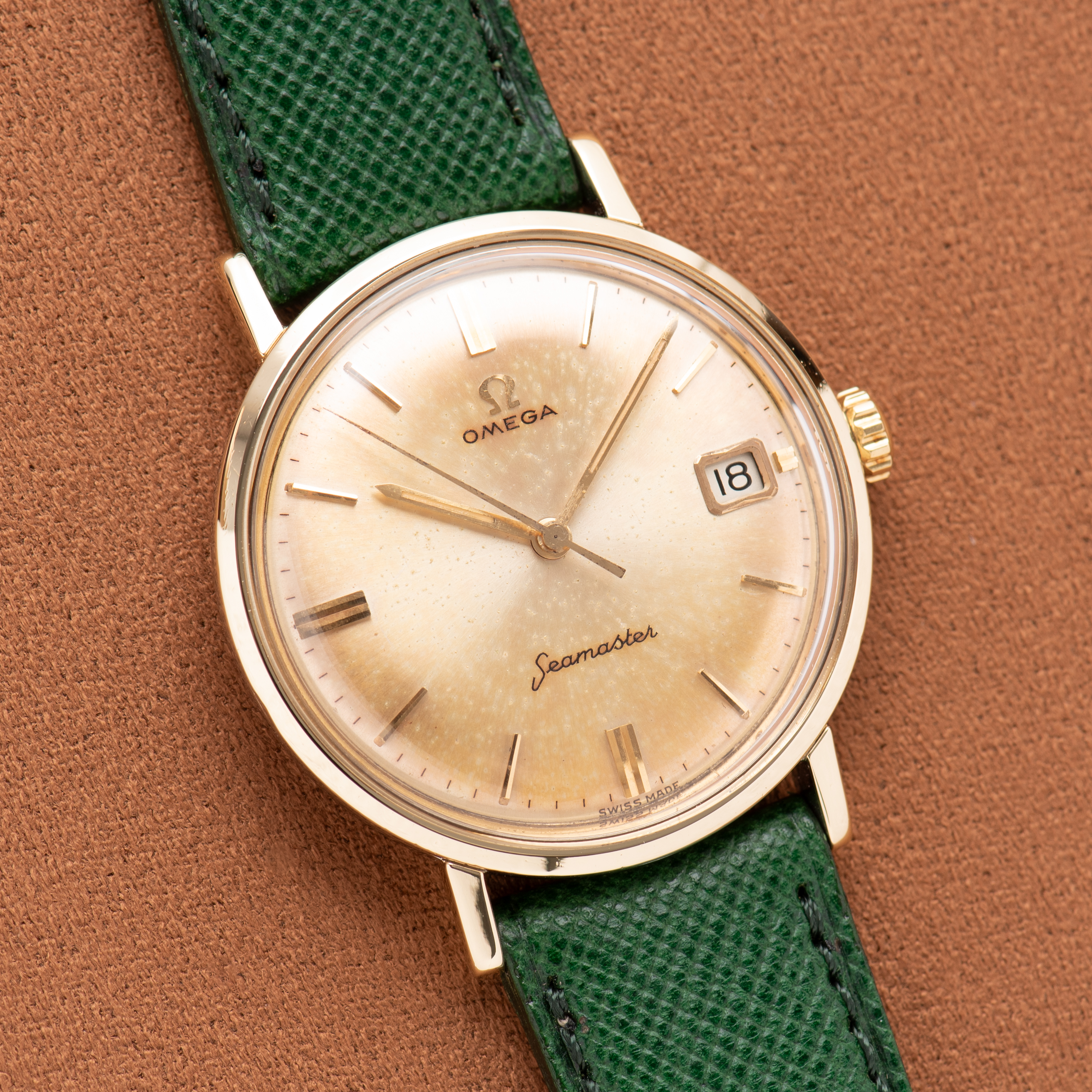 View of Omega Seamaster ‘Pre De Ville’ mécanique réf 14775-61SC from 1961