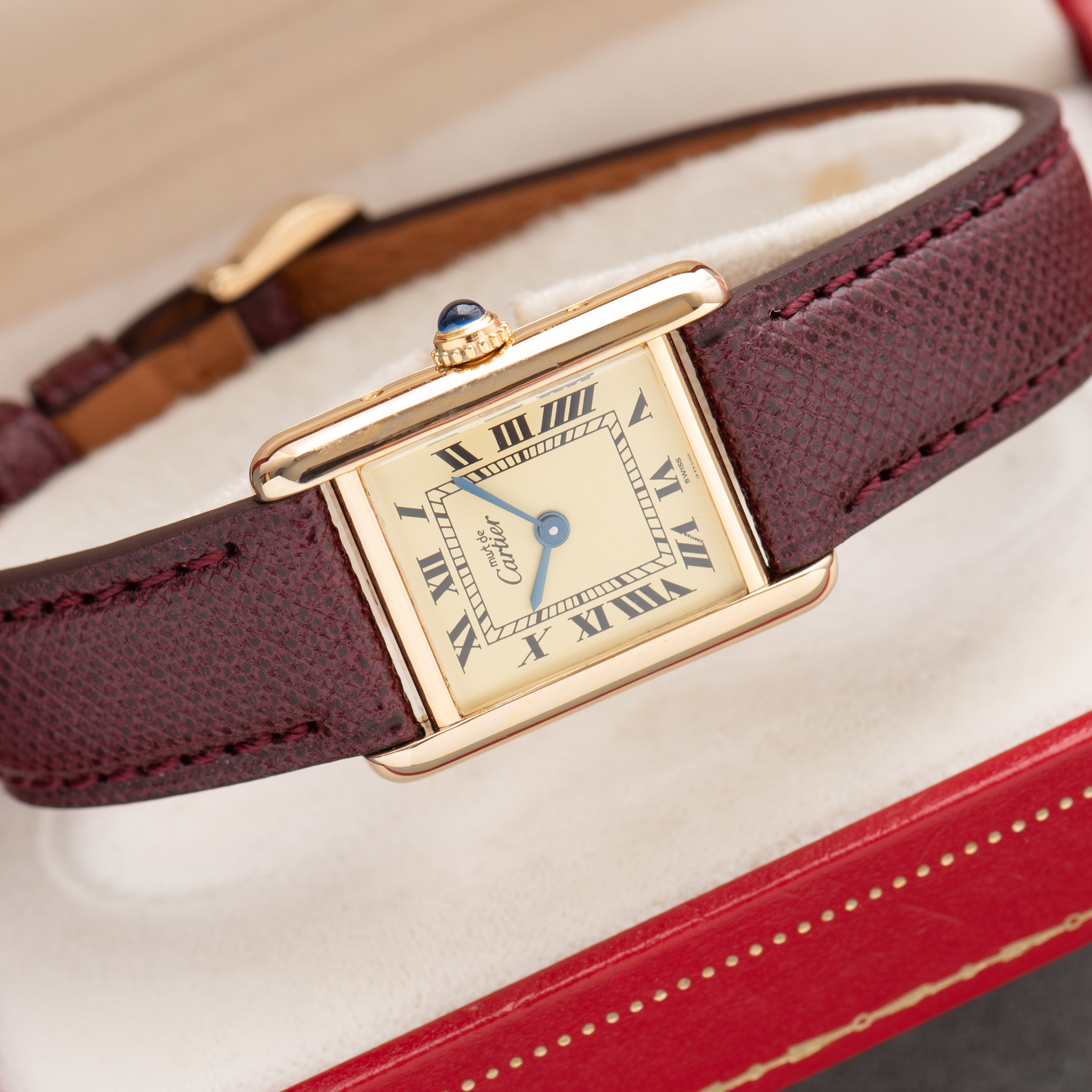View of Cartier Must by Tank Vermeil Roman Lemon Dial Full Set 1992