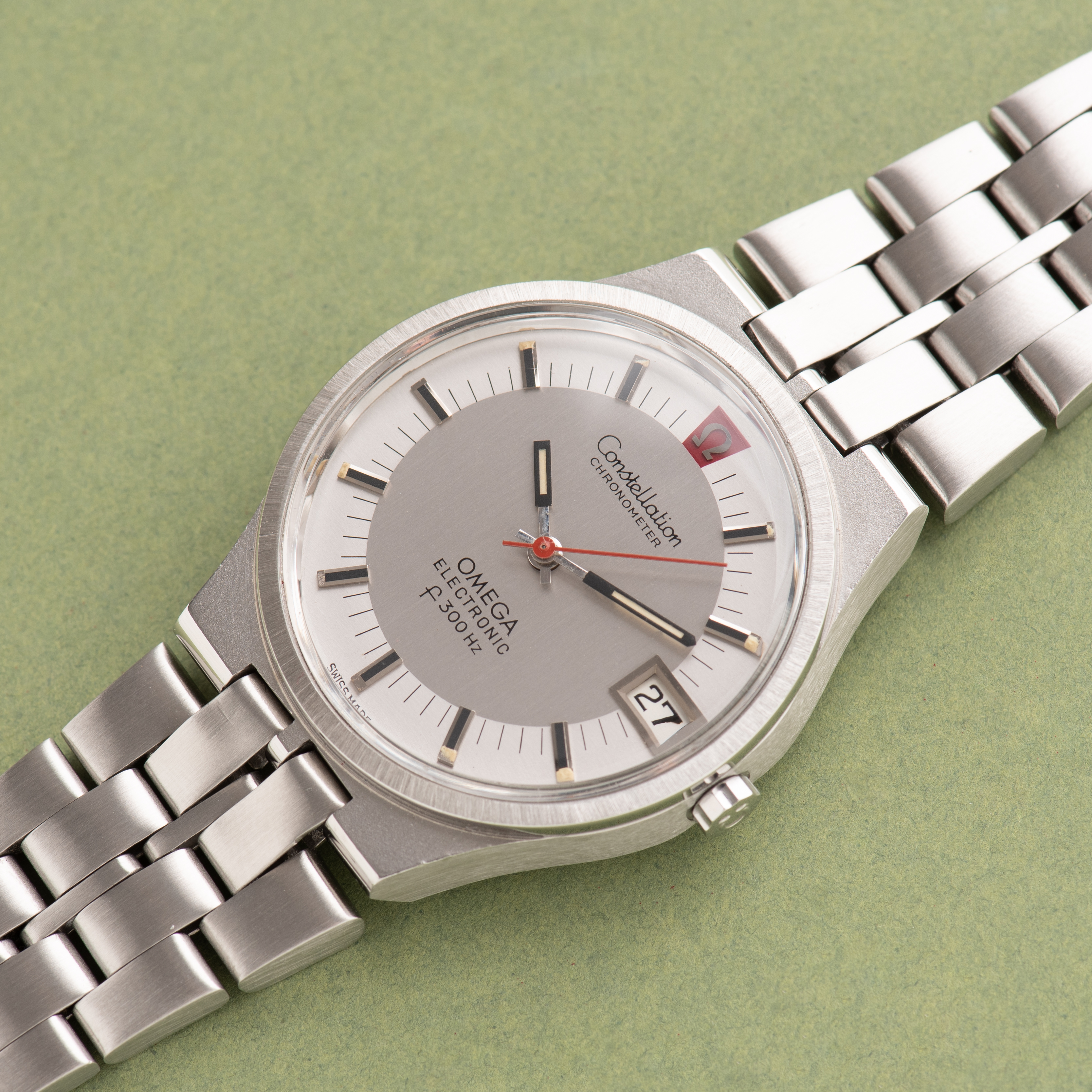 Vue de Omega Constellation Chronometer Electronic F300Hz from 1970 Réf 198.0006