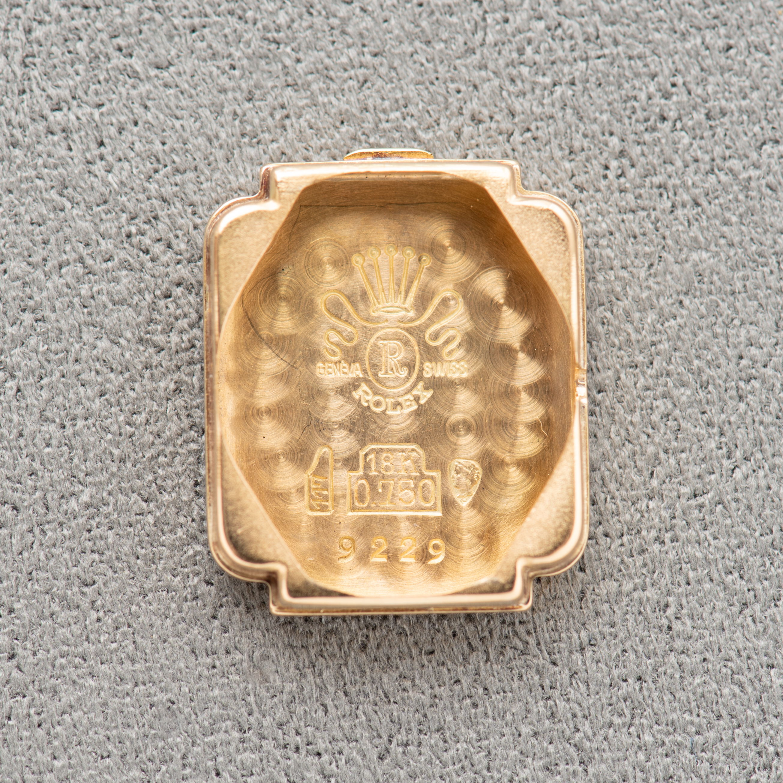 Zicht op Rolex Precisie horloge 18K Geelgoud Ref 9229 cal 1300
