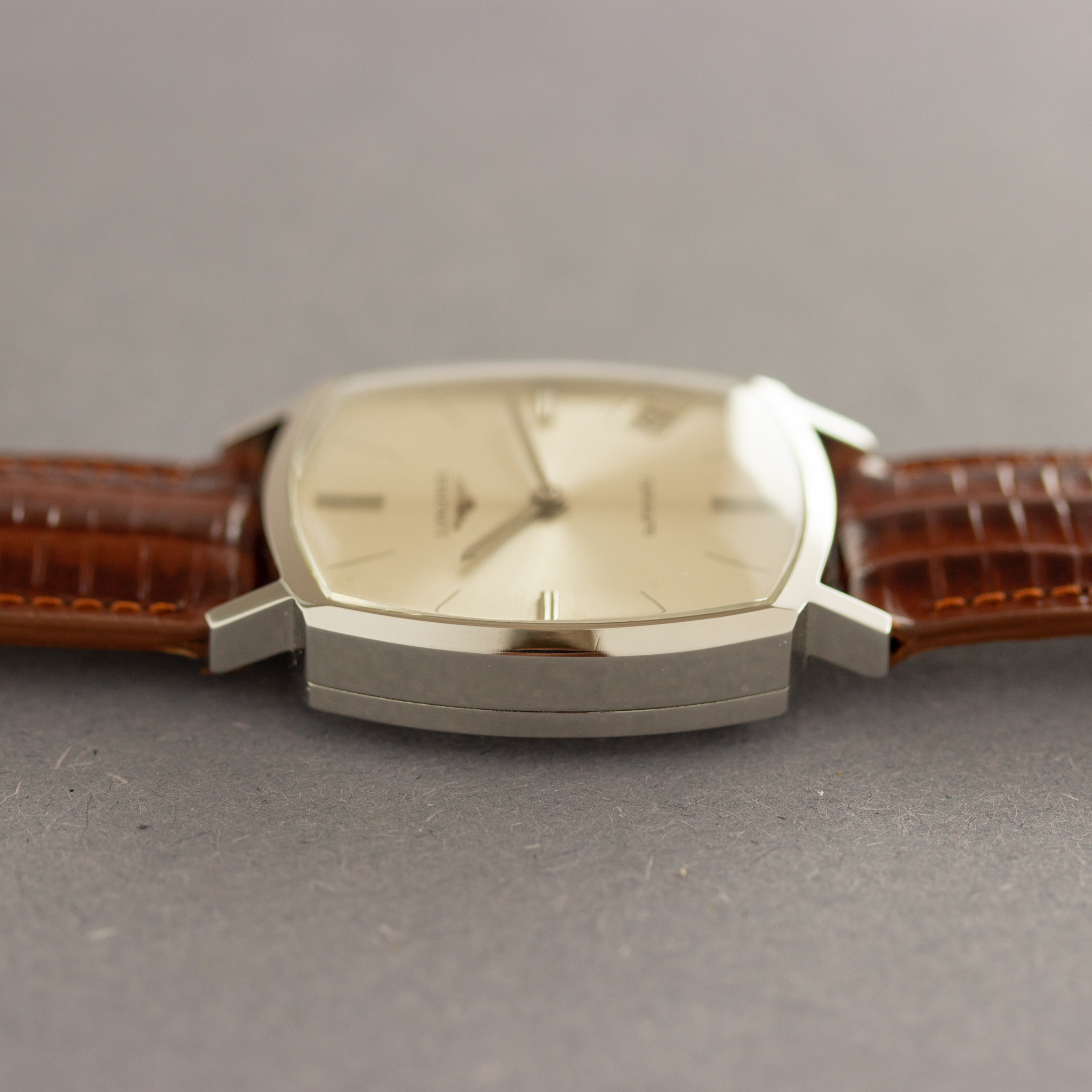 View of Automatic longines ref 7676 1 851 cal 355