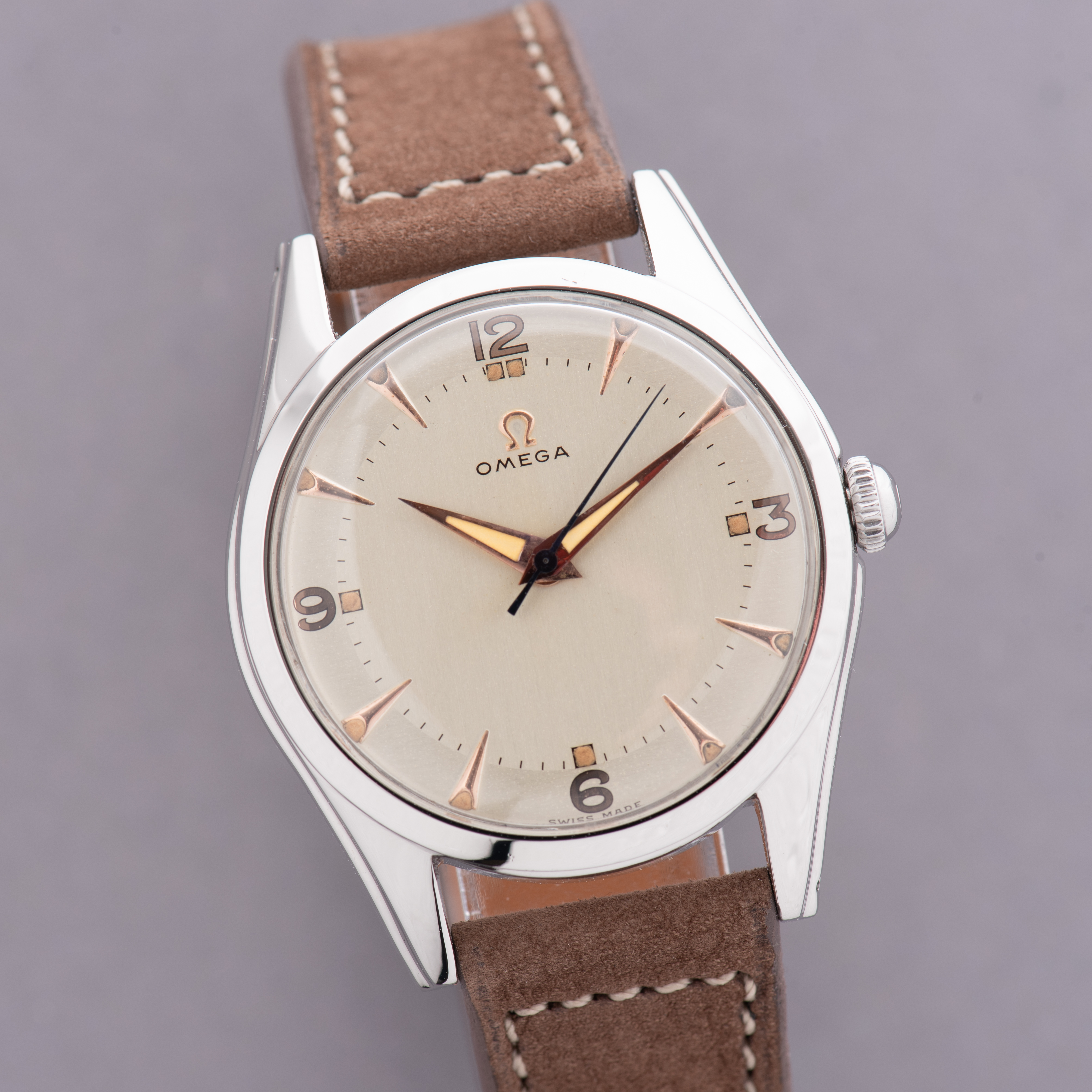 Zicht op Omega mechanische cal 283 ref 2537-8