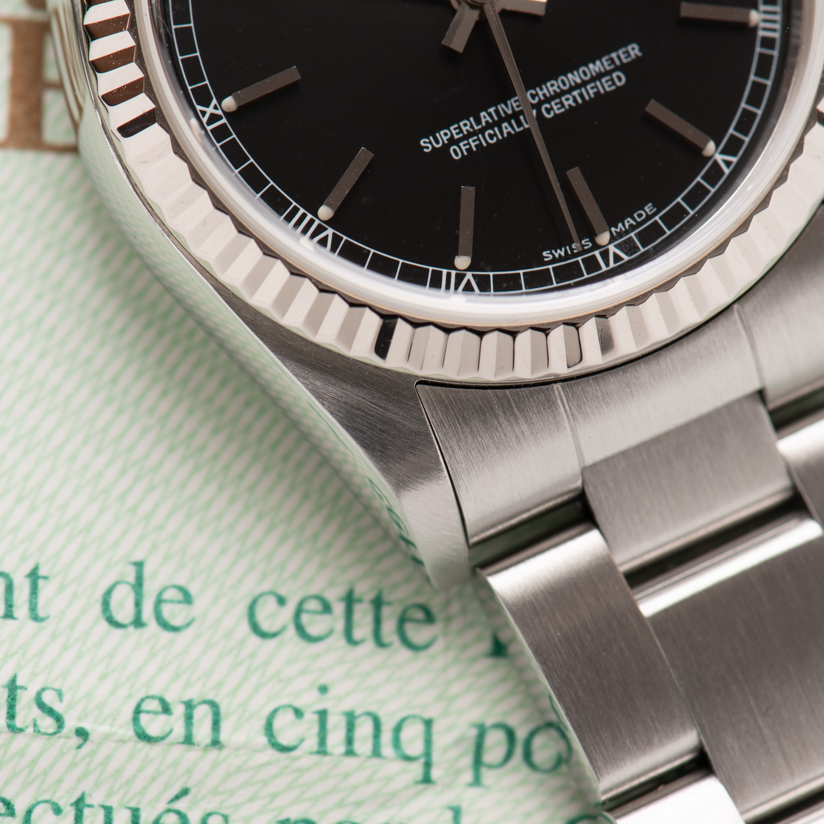 Vue de Rolex Oyster Datejust 31mm Black Dial Réf 78274 With Papers