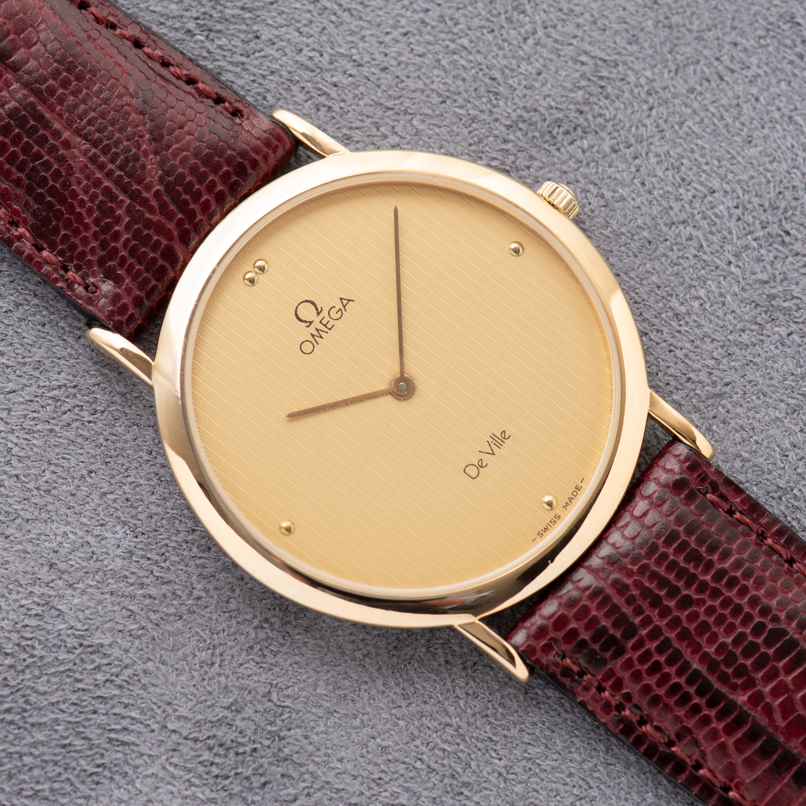 Zicht op Omega De Ville ref 195.0075 cal 1378