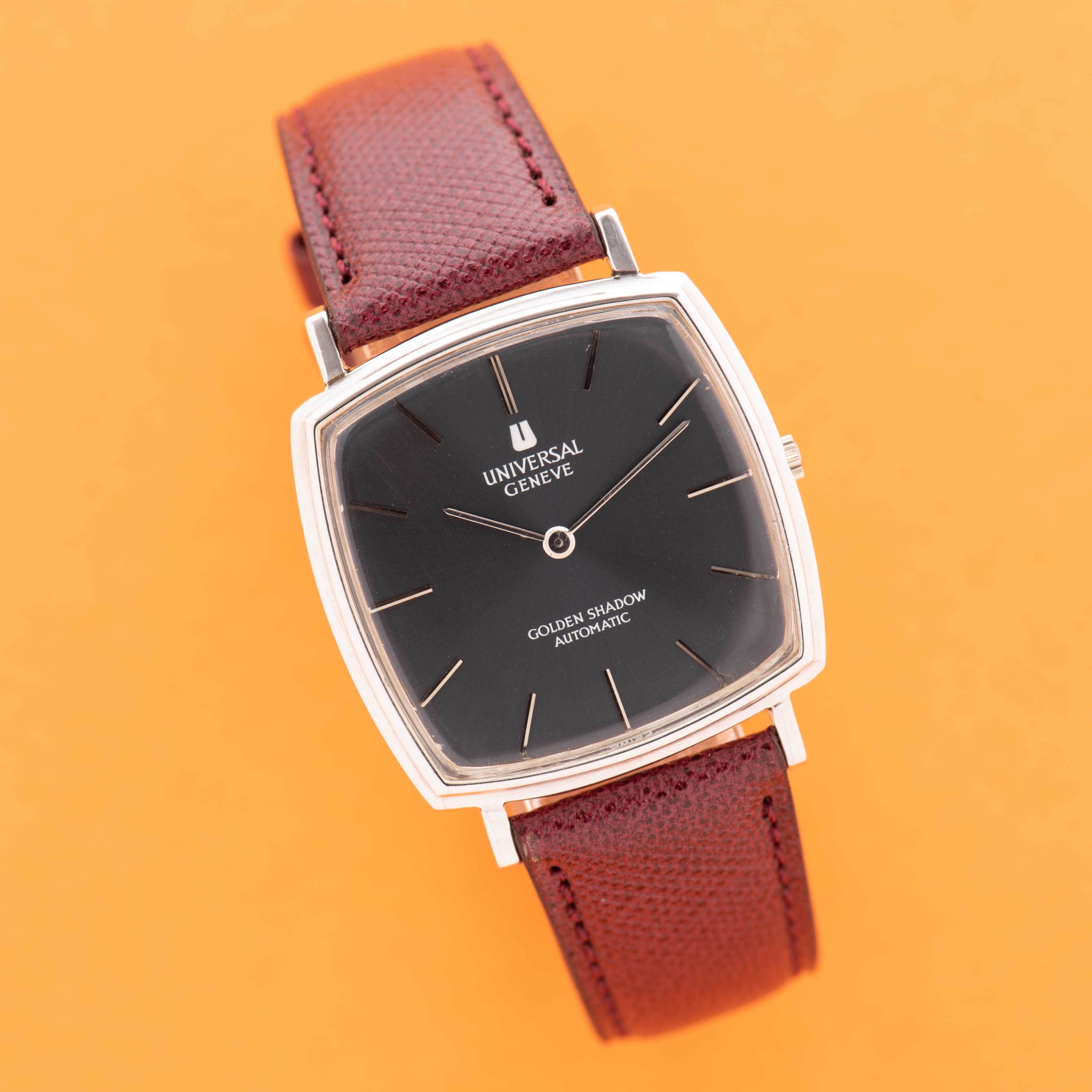 View of Universal Genève Golden Shadow Automatic cal 1-66 white gold