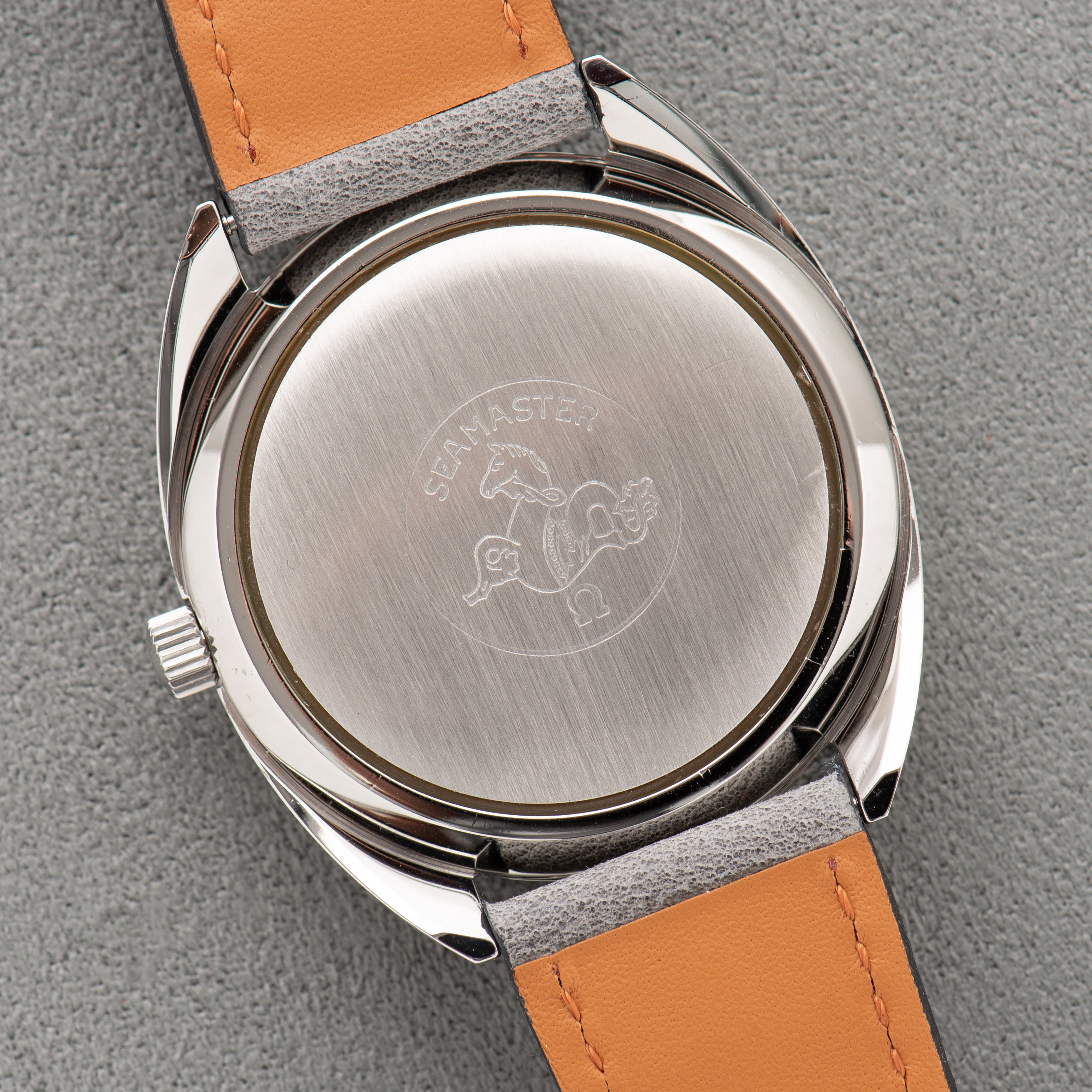 Vue de Omega Automatic Seamaster Cosmic 2000 Blue dial Réf 166.130 from 1973