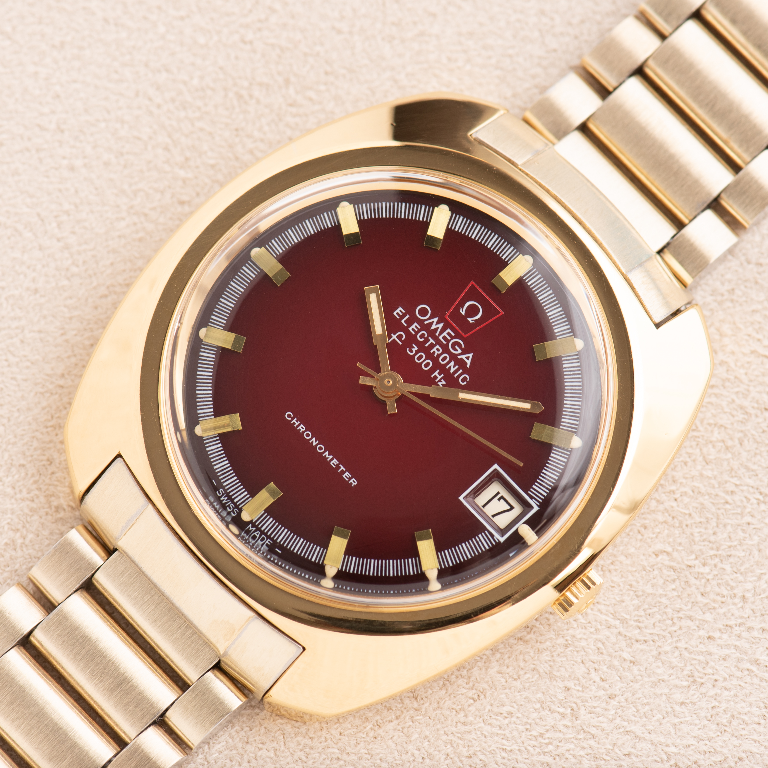 View of Omega Electronic F300 Hz Genève Chronometer Bordeaux Dial Ref 198.030 from 1972