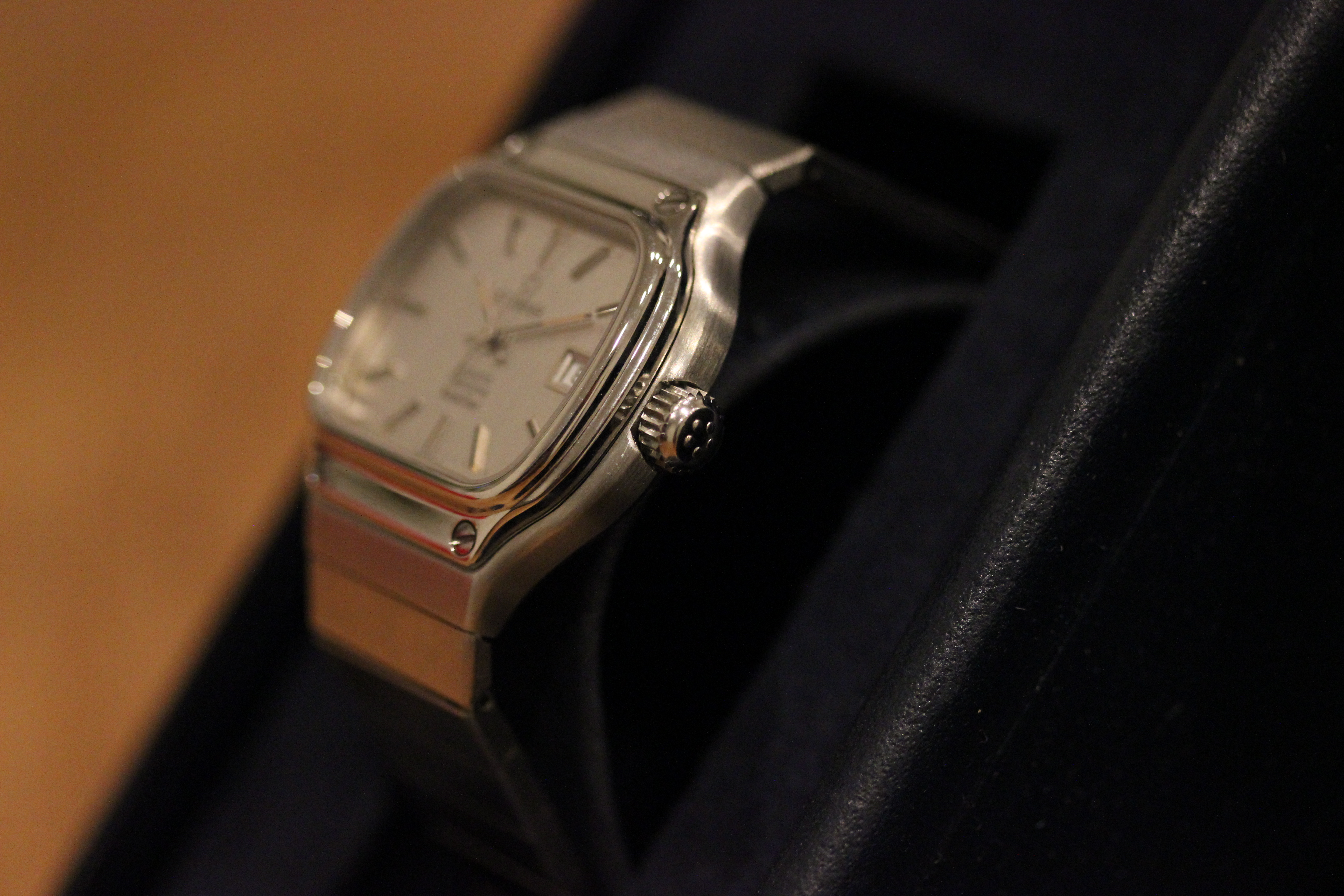 View of Eterna Quartz Neptune Kontiki New Old Stock