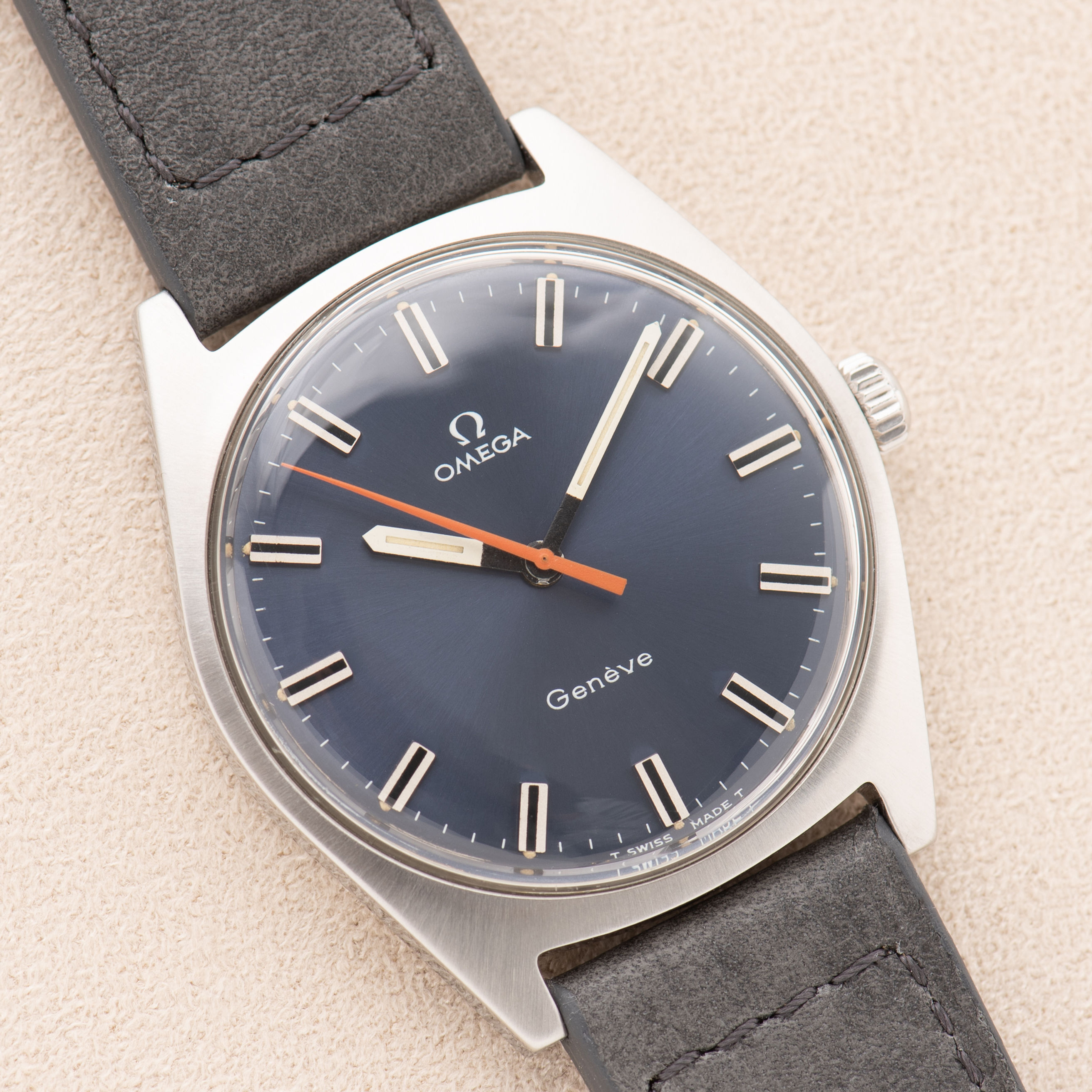 Omega Genève Blue dial "Ultraman" Réf 135.041 cal 601 from 1969