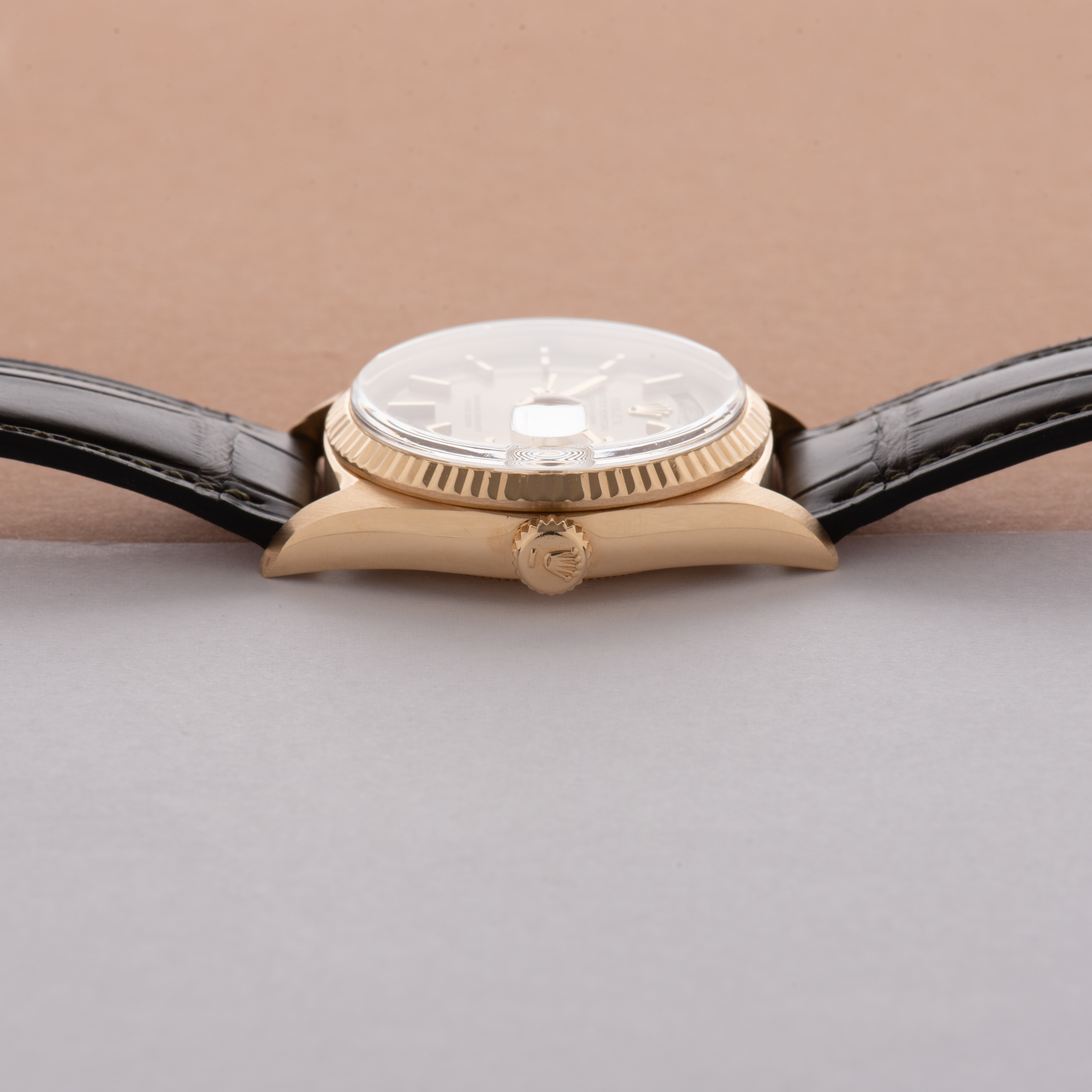 Vue de Rolex Oyster Perpetual Day-Date Chronometer réf 1807 cal 1556 from 1960