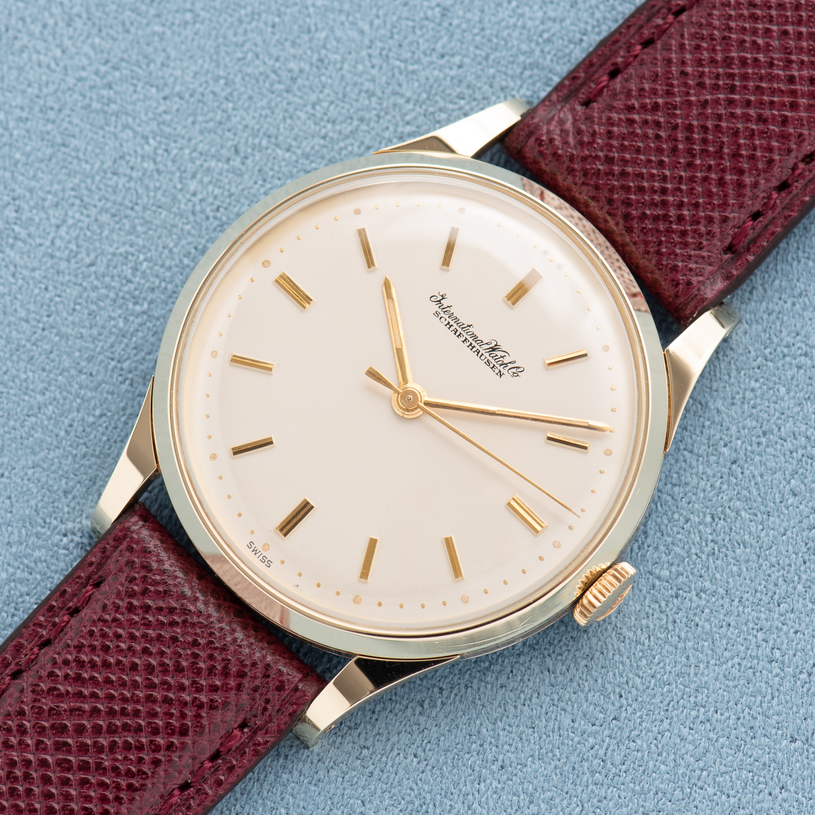 Vue de IWC International Watch Co Schaffhausen cal 89A réf 1454609