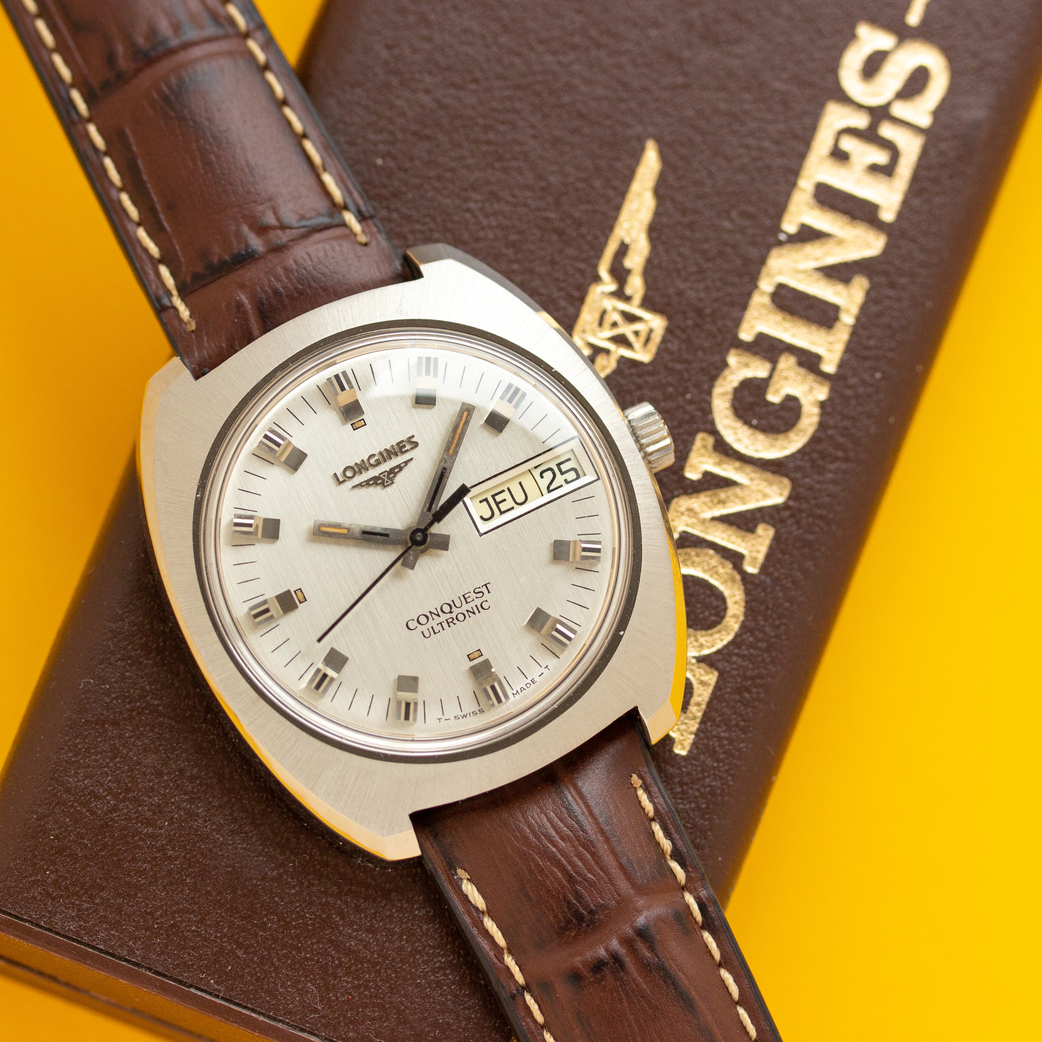 View of Longines Conquest Ultronic réf 1533-2 742 cal 6312