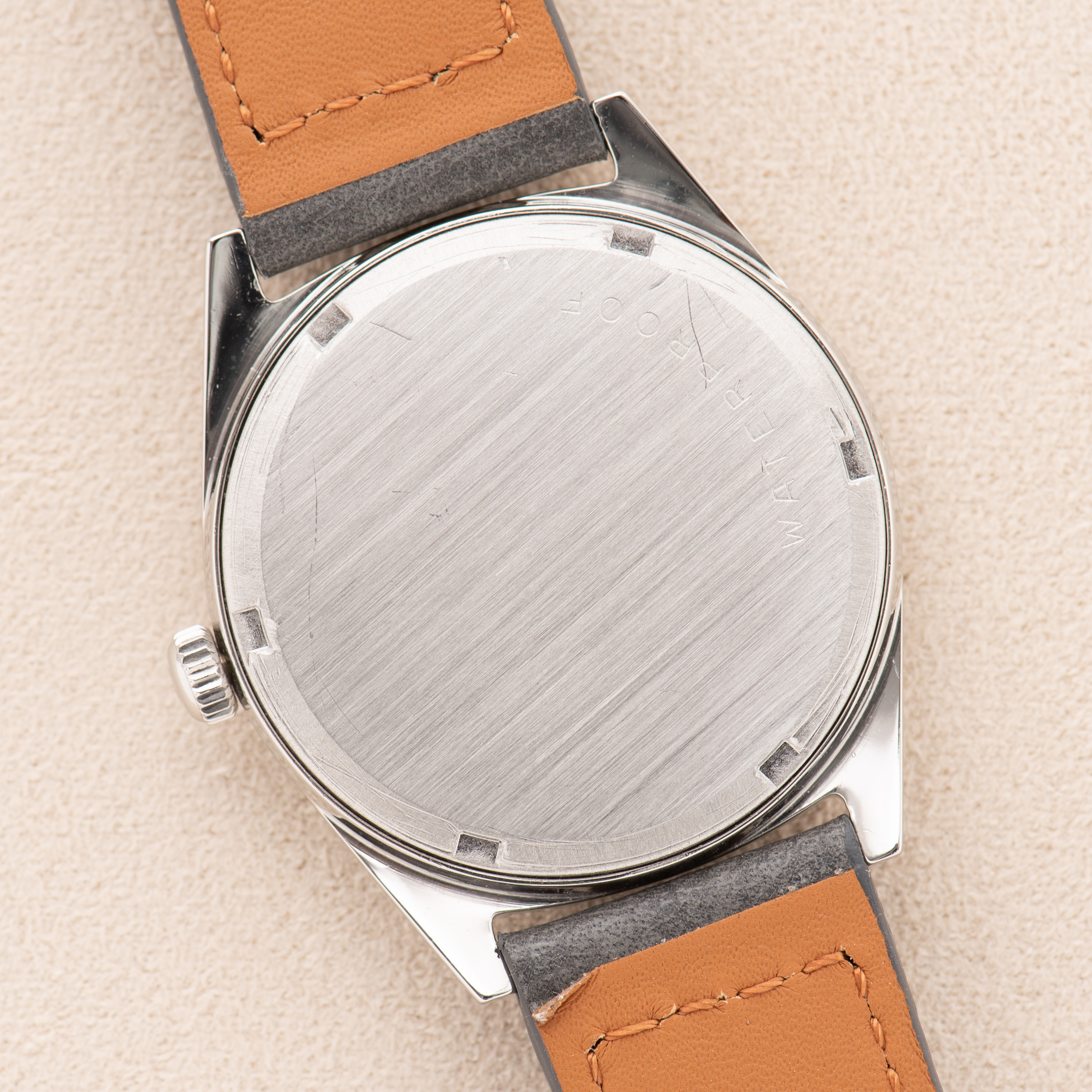Vue de Omega Genève Blue dial "Ultraman" Réf 135.041 cal 601 from 1969