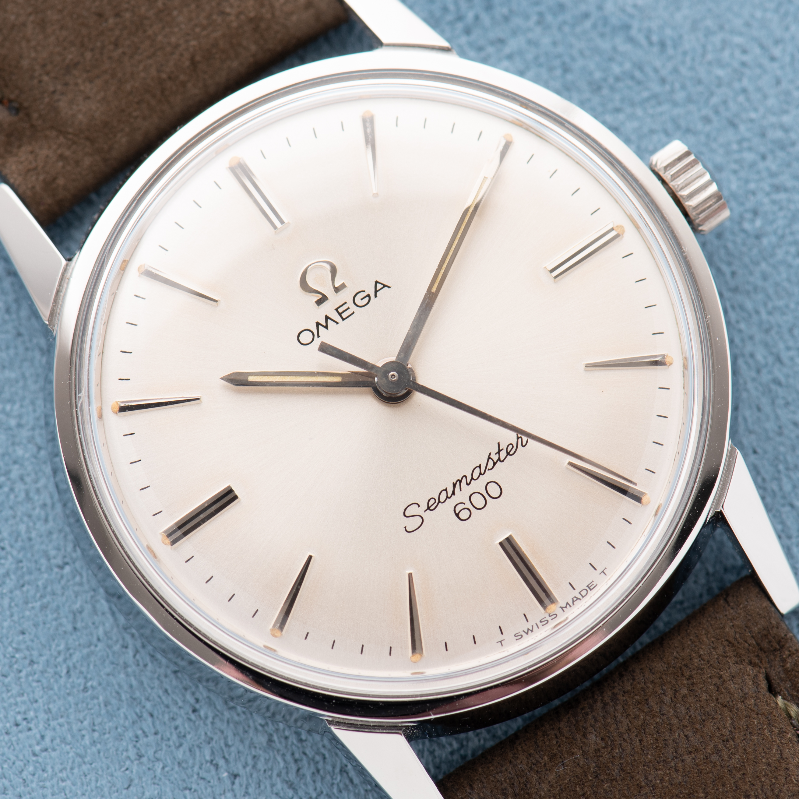 View of Omega Seamaster 600 cal 601 ref 135.012 from 1964