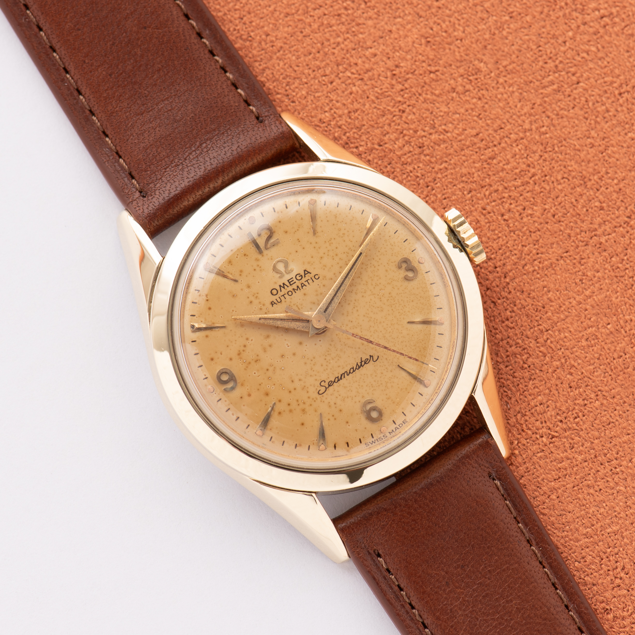 View of Omega Automatic Seamaster Patina Dial Réf 2802-9 SC cal 471 from 1956