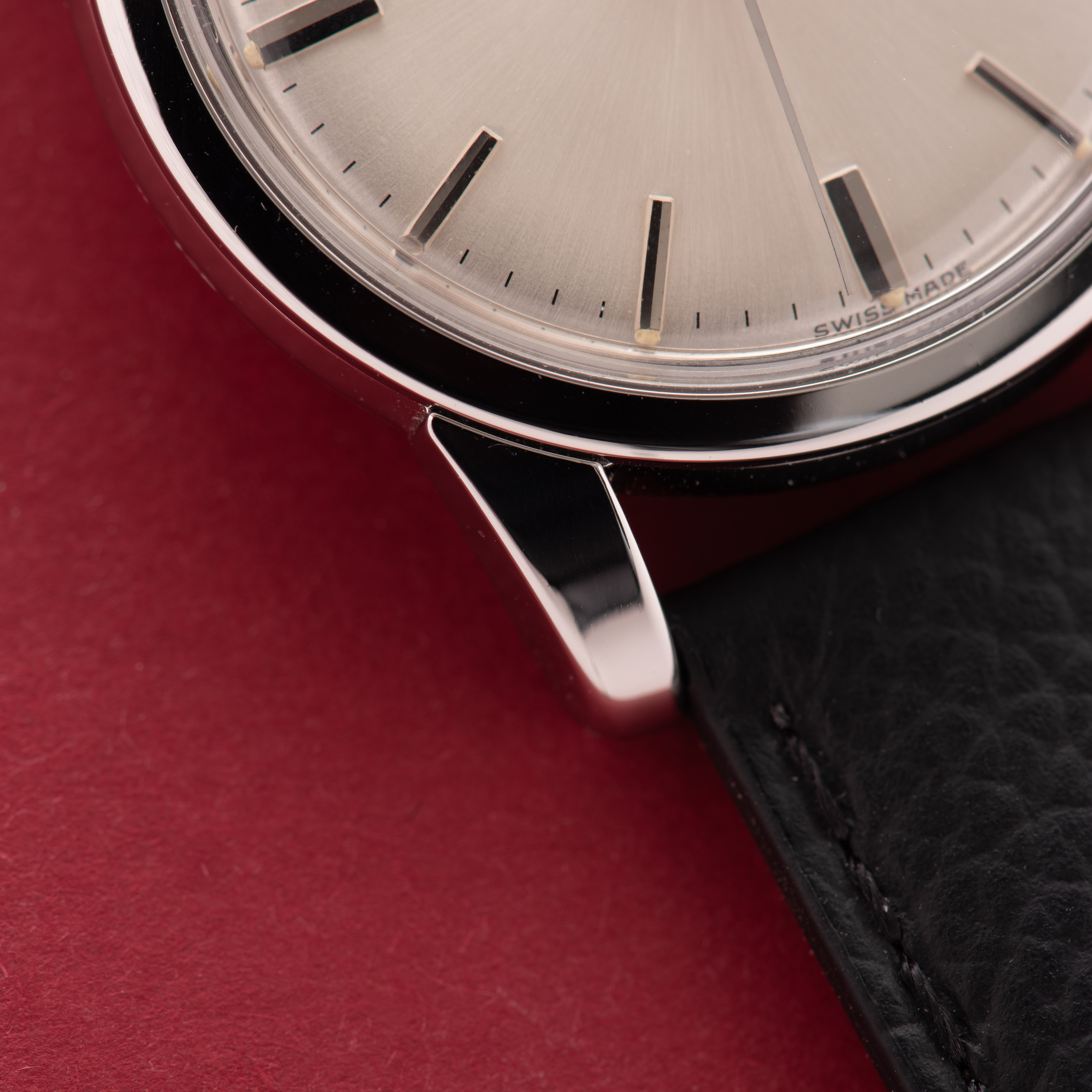 Vue de Omega Automatic réf 2846 8 SC 2848 cal 501